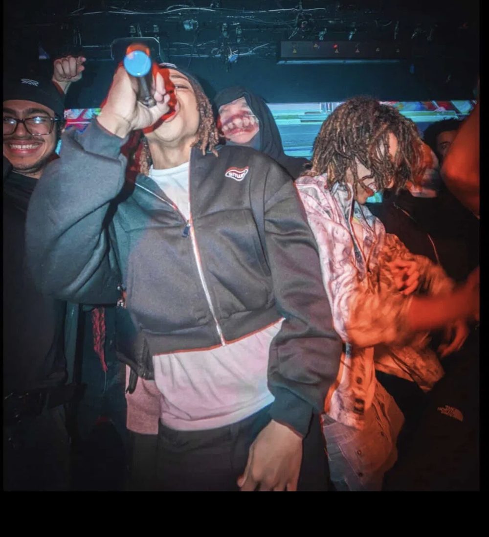 Kid Cxbra performing live