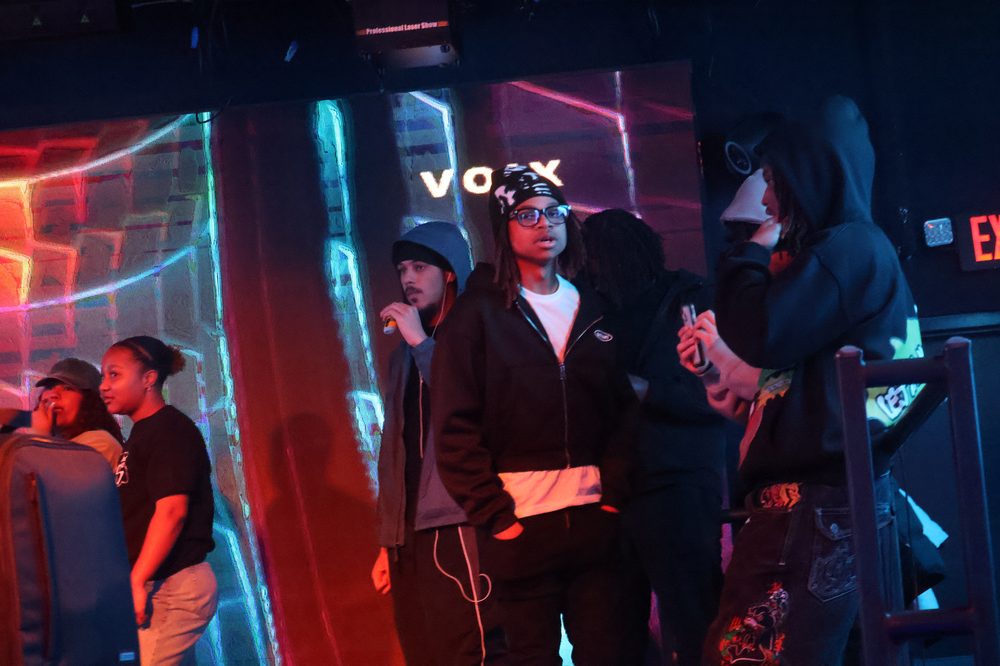 Kid Cxbra on stage with the crew